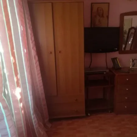 Tatil Evi Gregory's *