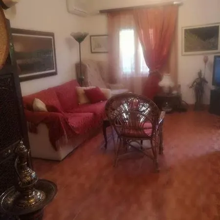 Gregory's Tatil Evi Agia Efimia